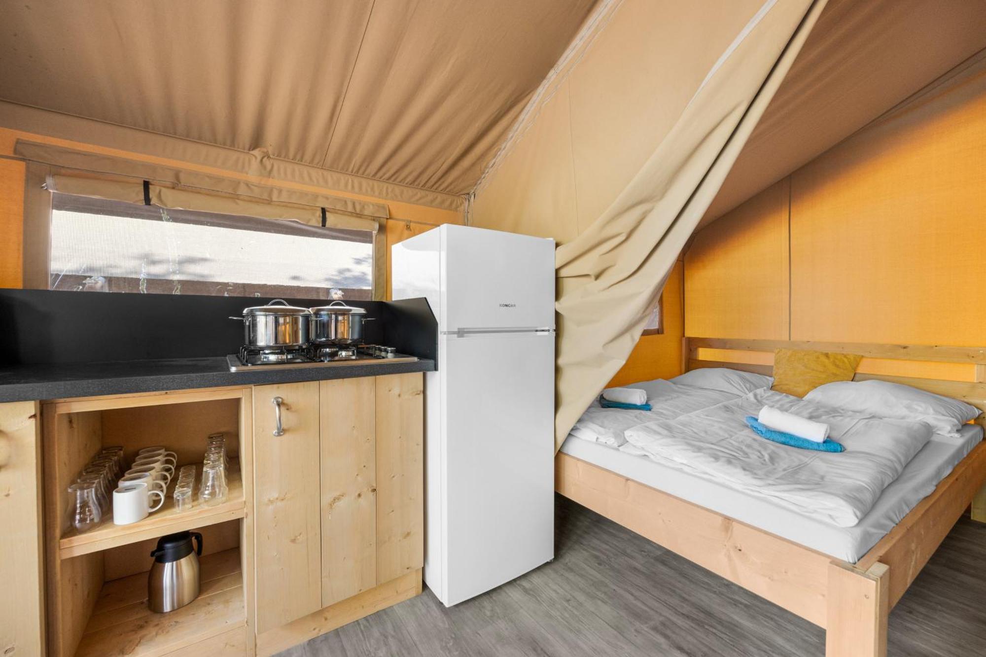 Easyatent Camping Stella Maris Umag Bilik gambar
